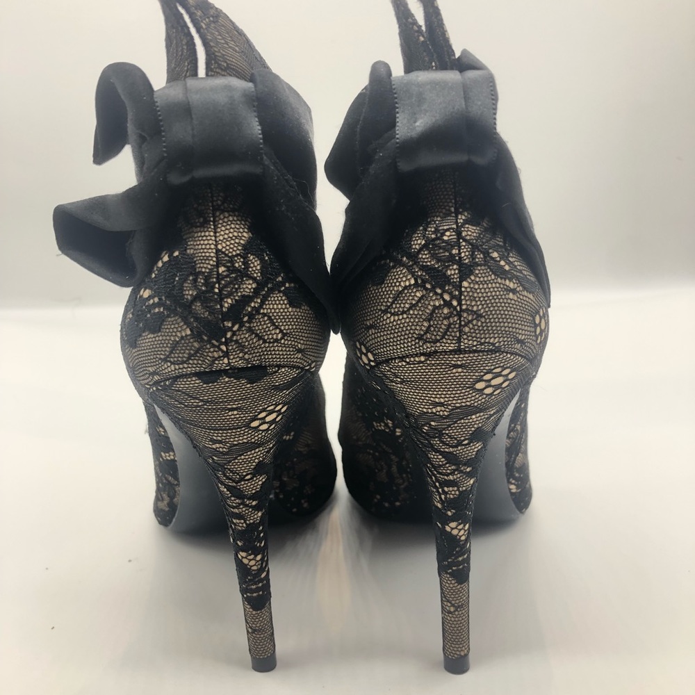 Stuart Weitzman Lace Booties - image 2